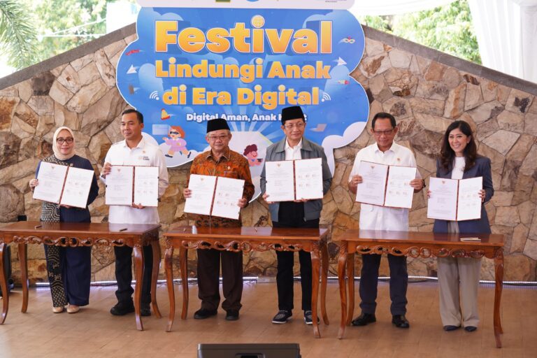 Kabar PAUD - Enam Menteri Tandatangani Rencana Aksi Implementasi PP No 17 Tahun 2025 Tentang Perlindungan Anak Dari Ruang Digital