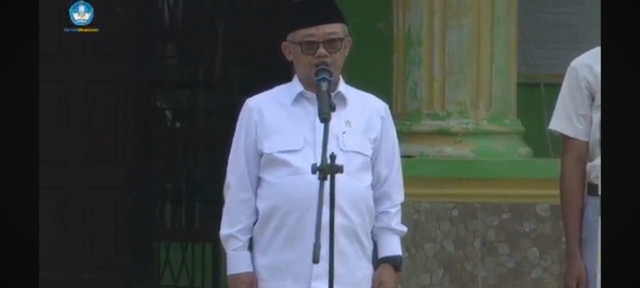 Kabar PAUD - Merajut Asa di Hari Pertama Sekolah di Aceh Tamiang, Mendikdasmen Abdul Mu’ti: Musibah Adalah Guru Kehidupan