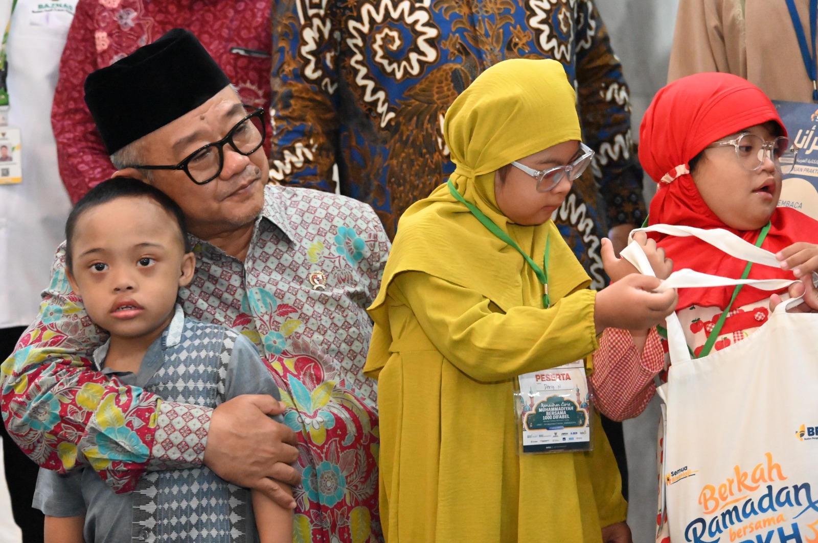 Kabar PAUD - Ramadan Ceria 1000 Siswa Difabel,  Mendikdasmen Abdul Mu’ti: “Pendidikan Inklusi Adalah Soal Hati, Bukan Sekadar Gedung dan Sarana Prasarana”