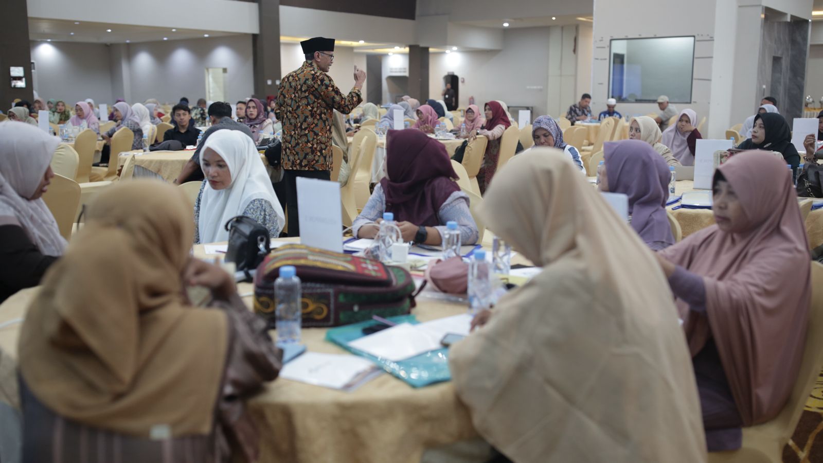 Kabar PAUD - 140 Satuan PAUD Finalisasi Dokumen  Revitalisasi dan PKS  di Medan, Direktur PAUD Minta Kepala Sekolah Berintegritas Tegakan Komitmen dan Akuntabel 