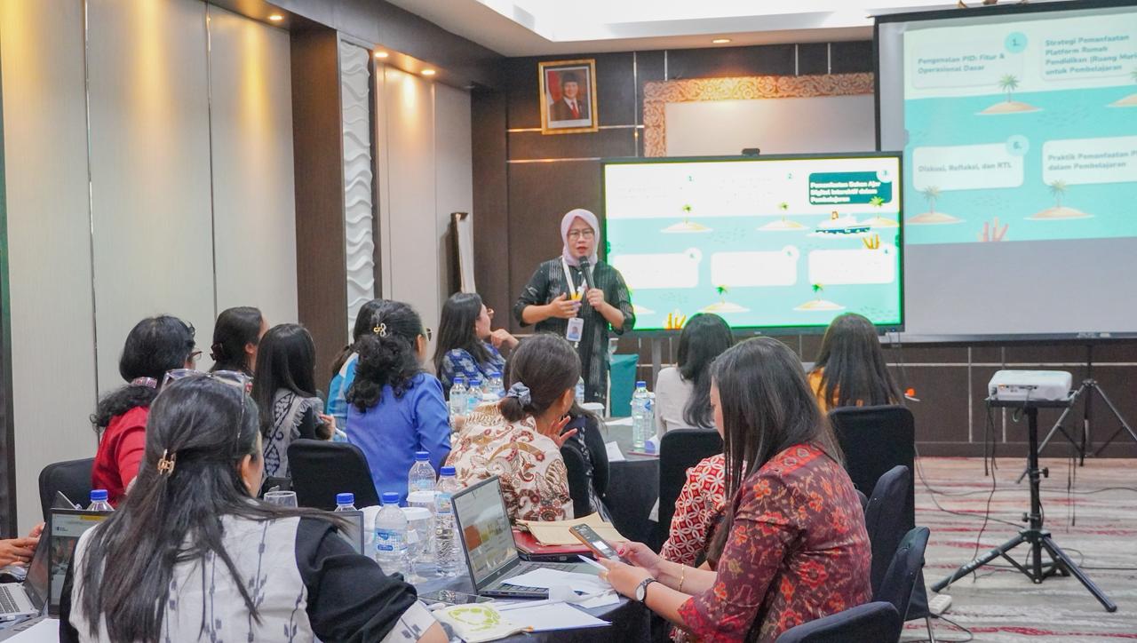 Kabar PAUD - Bimtek Digitalisasi Pembelajaran Angkatan 3,  Menembus Batas Ruang Kelas dengan Teknologi Interaktif Menjadikan Satuan PAUD Agen Perubahan 
