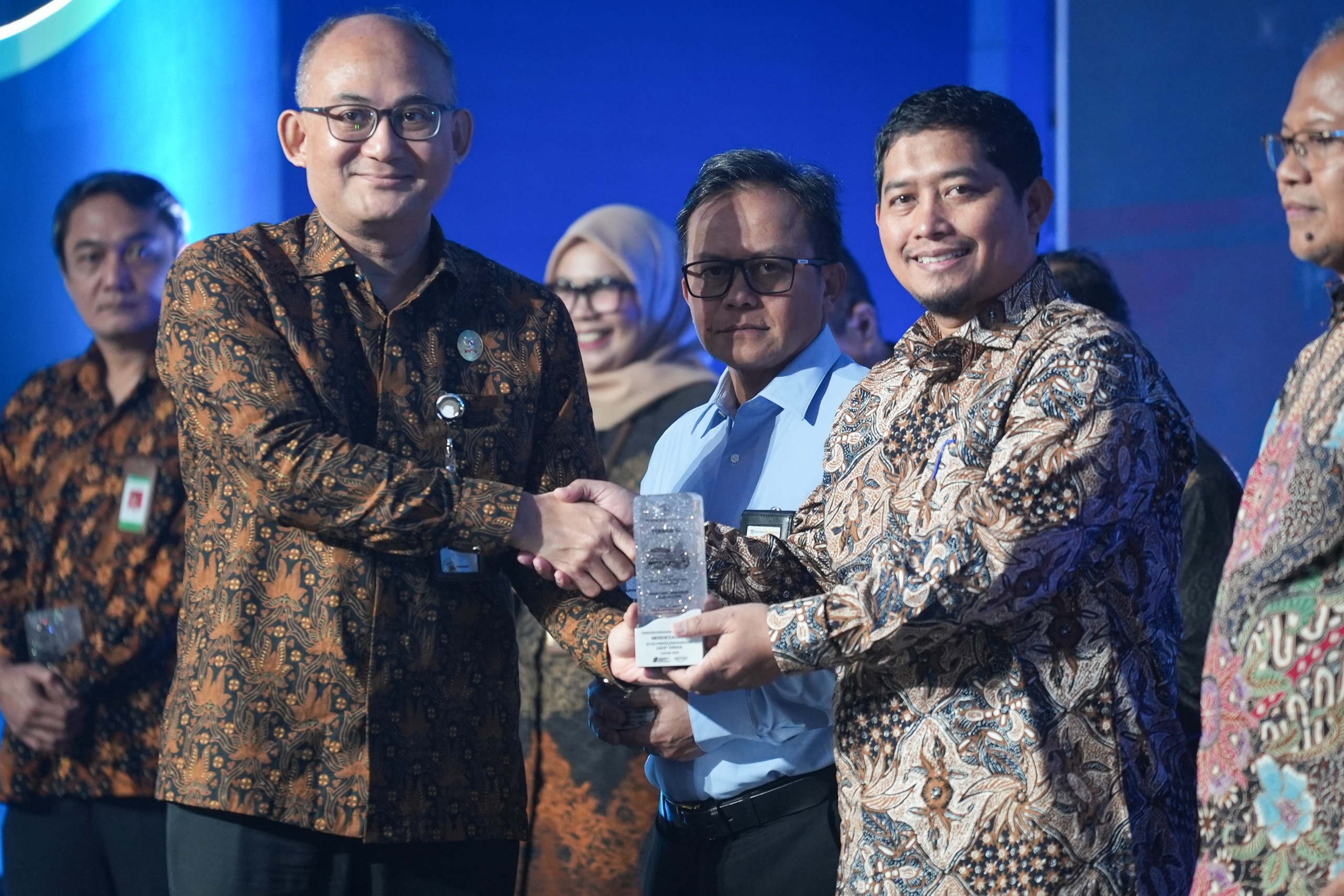 Kabar PAUD - Penganugerahan Tata Kelola Terbaik 2025: Direktorat PAUD Raih Peringkat 3 Nilai 93,35 Predikat AA, Konsistensi Reformasi Birokrasi Menuju ZI-WBBM 