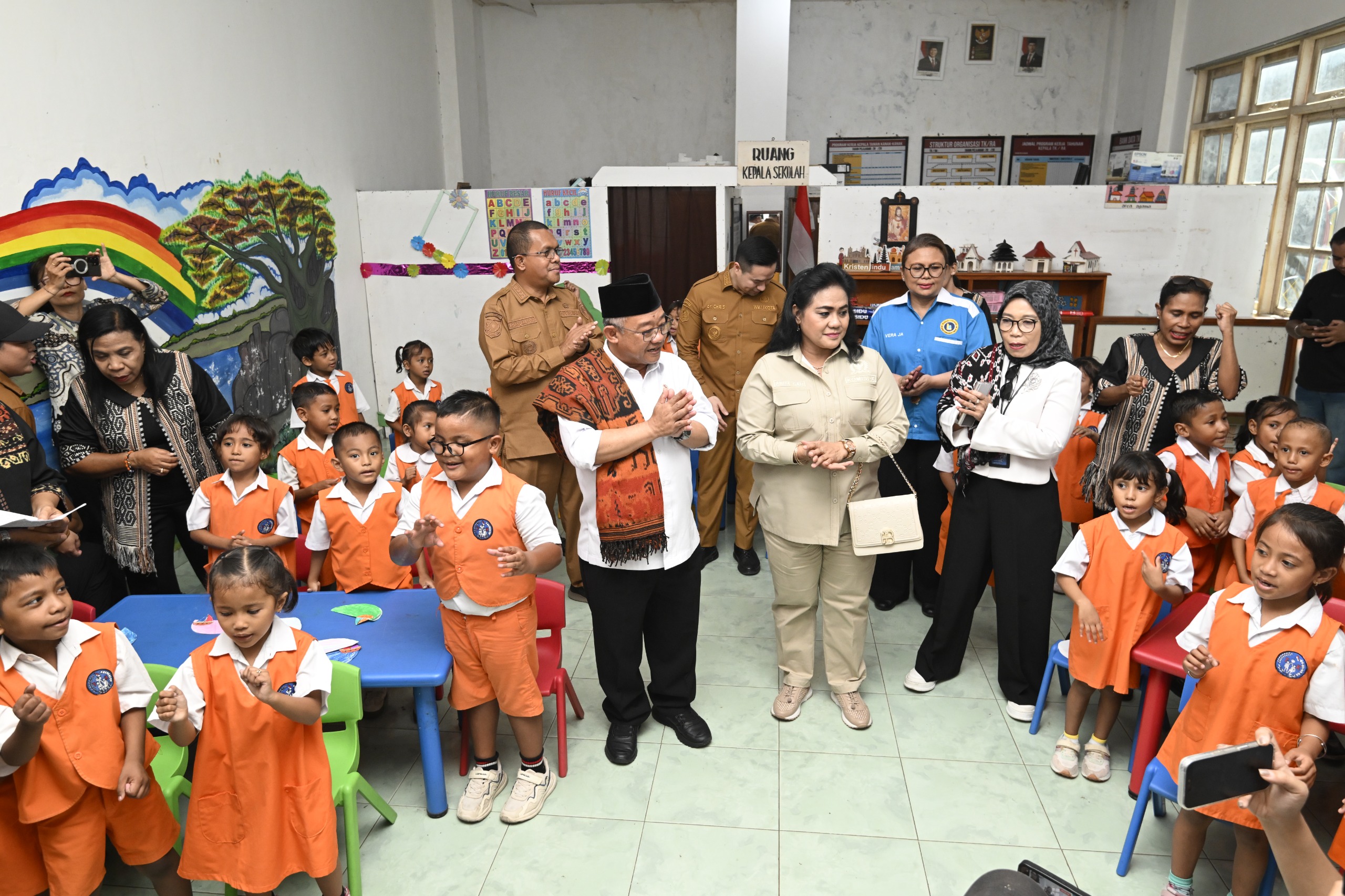 Kabar PAUD - Kado Hardiknas 2026, Peletakan Batu Pertama di TK Kristen Kupang Tandai Dimulainya Revitalisasi 576 Satuan Pendidikan di NTT 