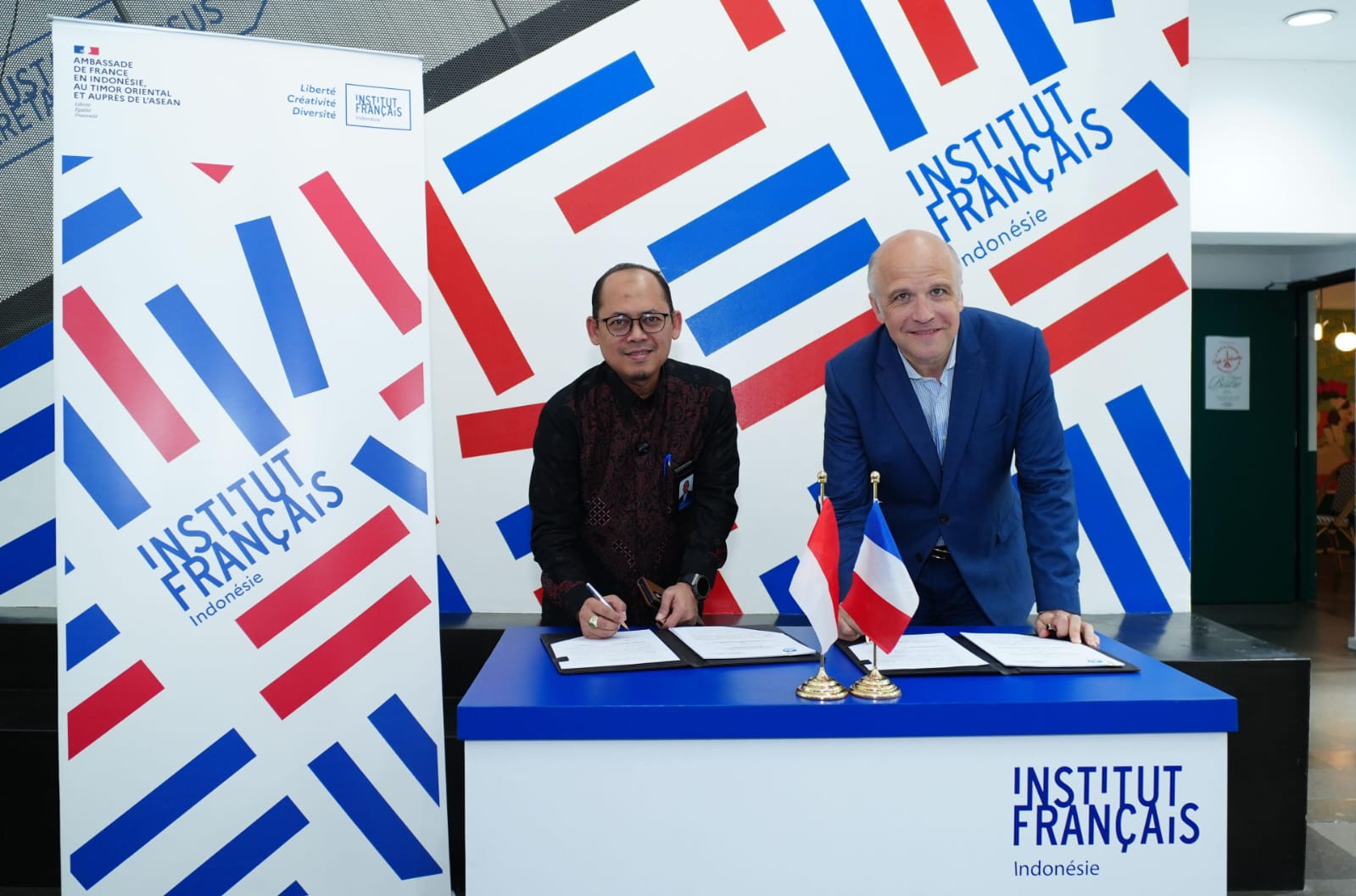Kabar PAUD - Kolaborasi RI-Prancis, Upaya Memperkuat Fondasi Pendidikan Anak Usia Dini Melalui Program Pelatihan Guru PAUD Pre-Elementary Indonesia France