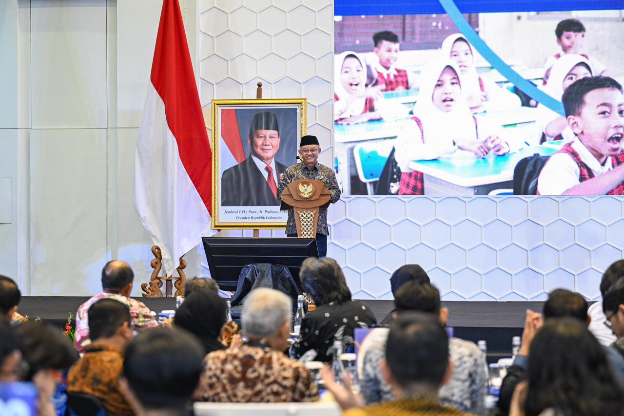 Kabar PAUD - Mendikdasmen Luncurkan Gerakan PSPB,  Gotong Royong Lintas Sektor untuk 53 Juta Anak Bangsa Mendapat Layanan Pendidikan Terbaik
