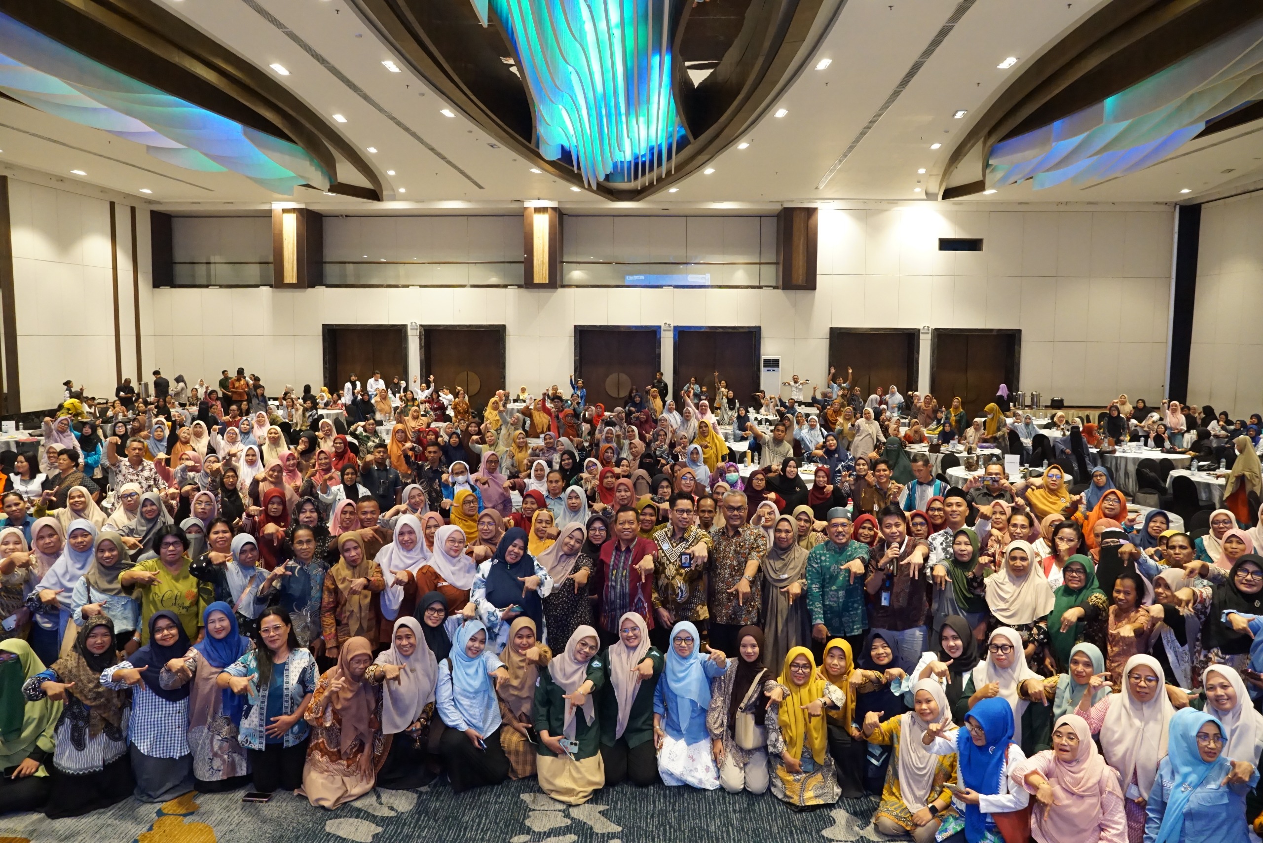 Kabar PAUD - Kolaborasi Ekosistem Sekolah Kunci Sukses Program Revitalisasi, 343 Kepala PAUD Tandatangani PKS Angkatan 40 Siap Wujudkan Sekolah Aman dan Nyaman