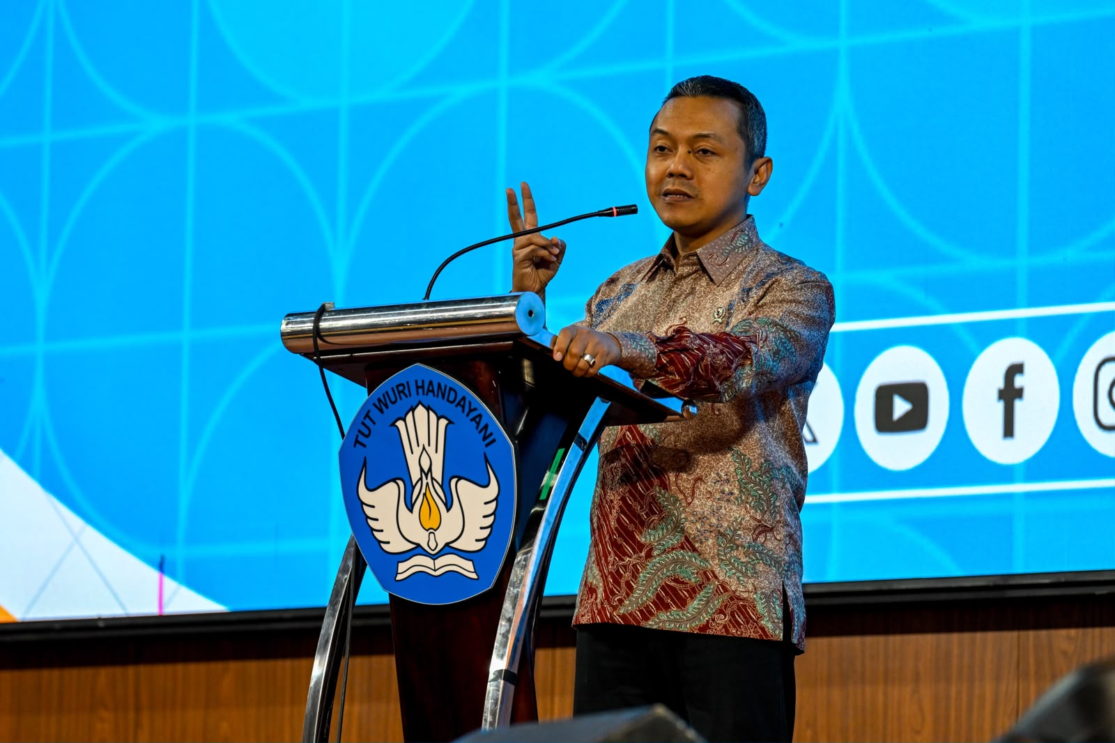 Kabar PAUD - Wamendikdasmen Fajar Riza Ul;  “Janjang PAUD Miliki Posisi Strategis Sebagai Fase Fondasi Utama Sistem Pendidikan Nasional”