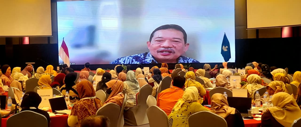 Bimtek Finalisasi Dokumen dan PKS Revitalisasi Angkatan ke-74, Dr Didik Suhardi M.Pd: “Kepala Sekolah Garda Terdepan Revitalisasi Satuan PAUD, Harus Berintegritas, Amanah, dan Akuntabel”