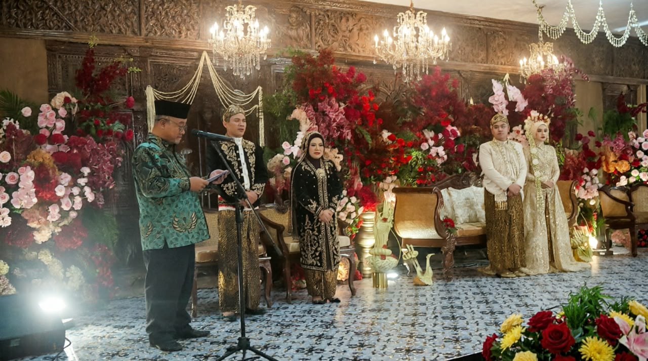 Prof Dr Abdul Mu’ti: “Pendidikan Teragung Tidak Bermula dari Ruang Kelas, Melainkan dari Hangatnya Keteladanan di Dalam Rumah”