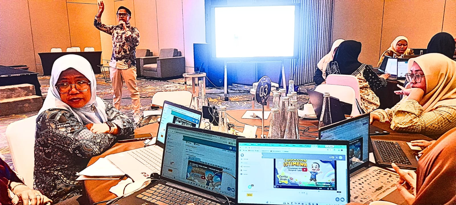 Direktur PAUD, Kurniawan: “Jangan Simpan PID, Papan Interaktif Dipakai Optimal untuk Pembelajaran Secara Tepat Dengan Screen Time 30 Menit” 